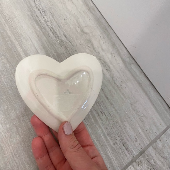 Francesca’s Dianne Lavender Heart Shaped Checkered Tray - Picture 2 of 3